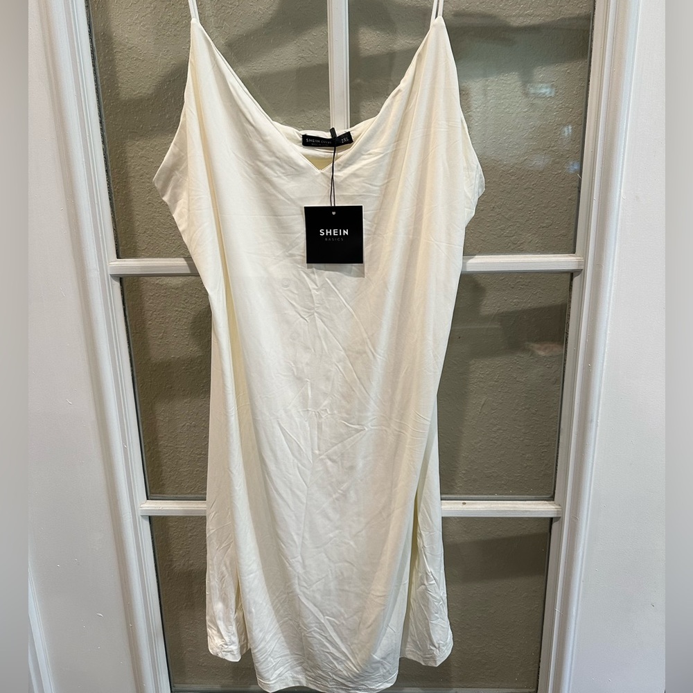 SHEIN BASICS Plus 1 PC Solid Bodycon Dress; size 2X; brand new